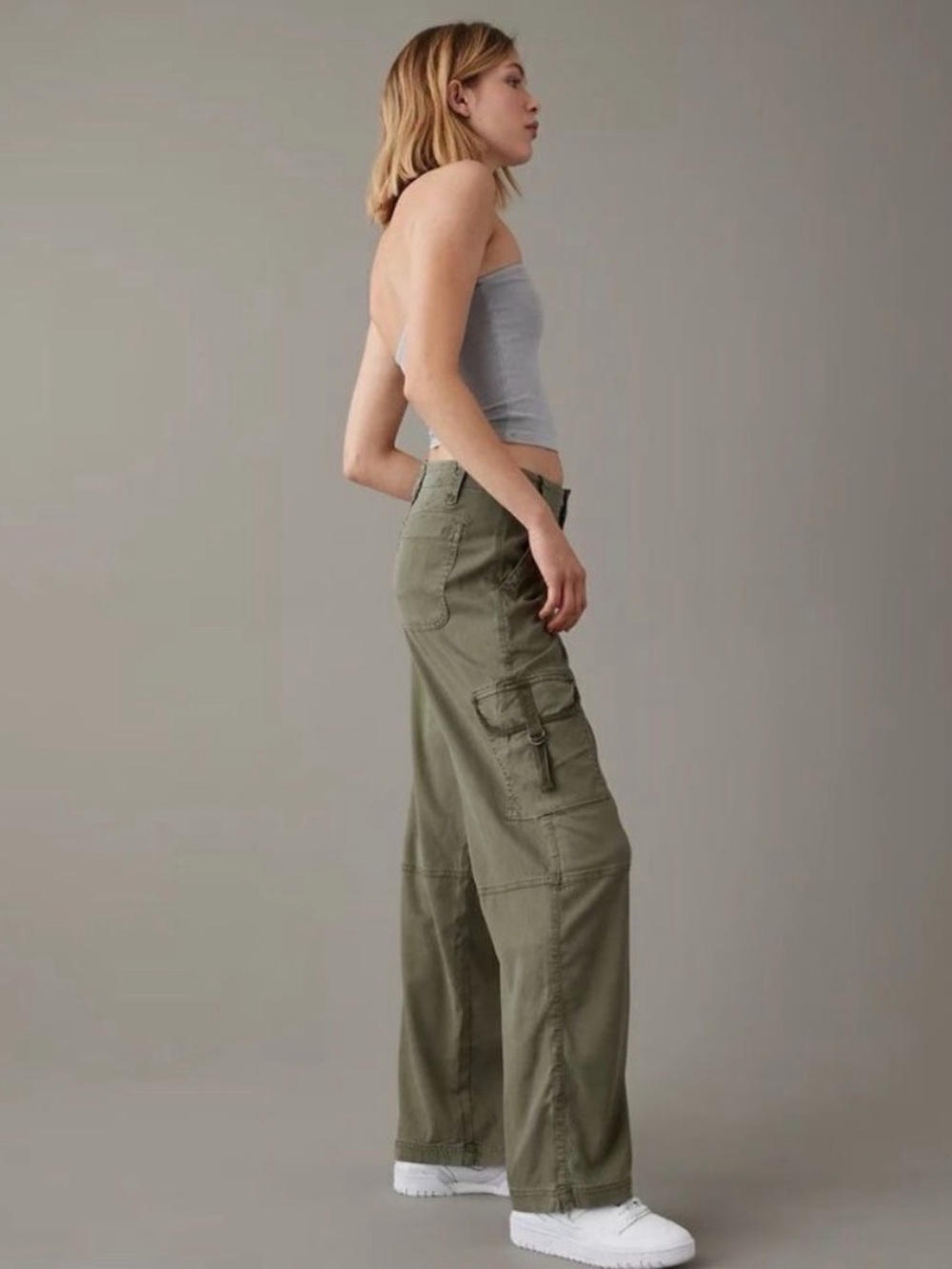American Eagle Dreamy Drape Stretch Super High-Waisted Cargo Baggy Wide-Pants